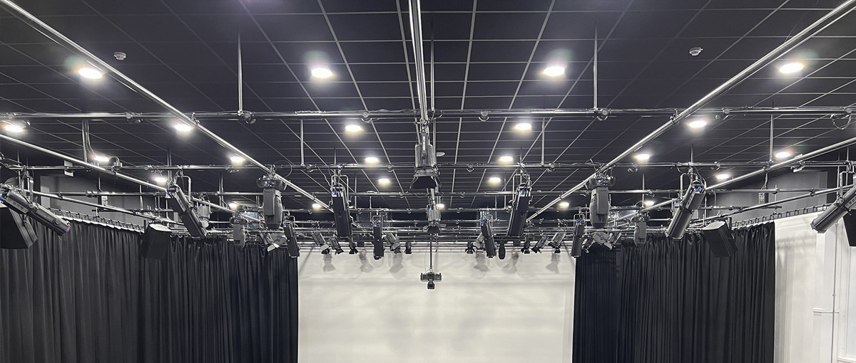 secondary school studio theatre lighting grid installation